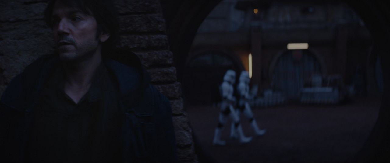 Diego Luna dans la série Andor (Disney+)